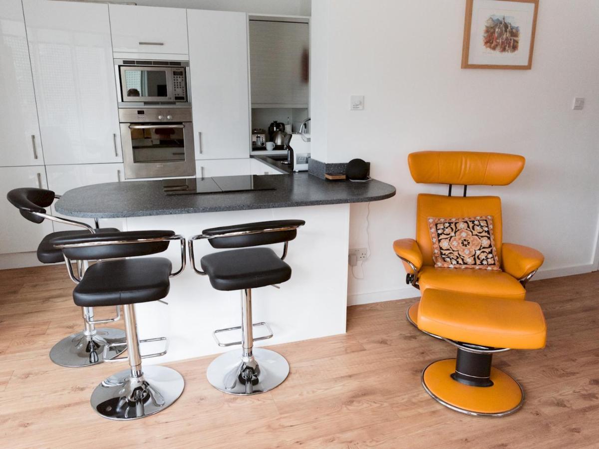 Pass The Keys Stylish 2Bed Rental Unit Glasgow Green Exterior foto